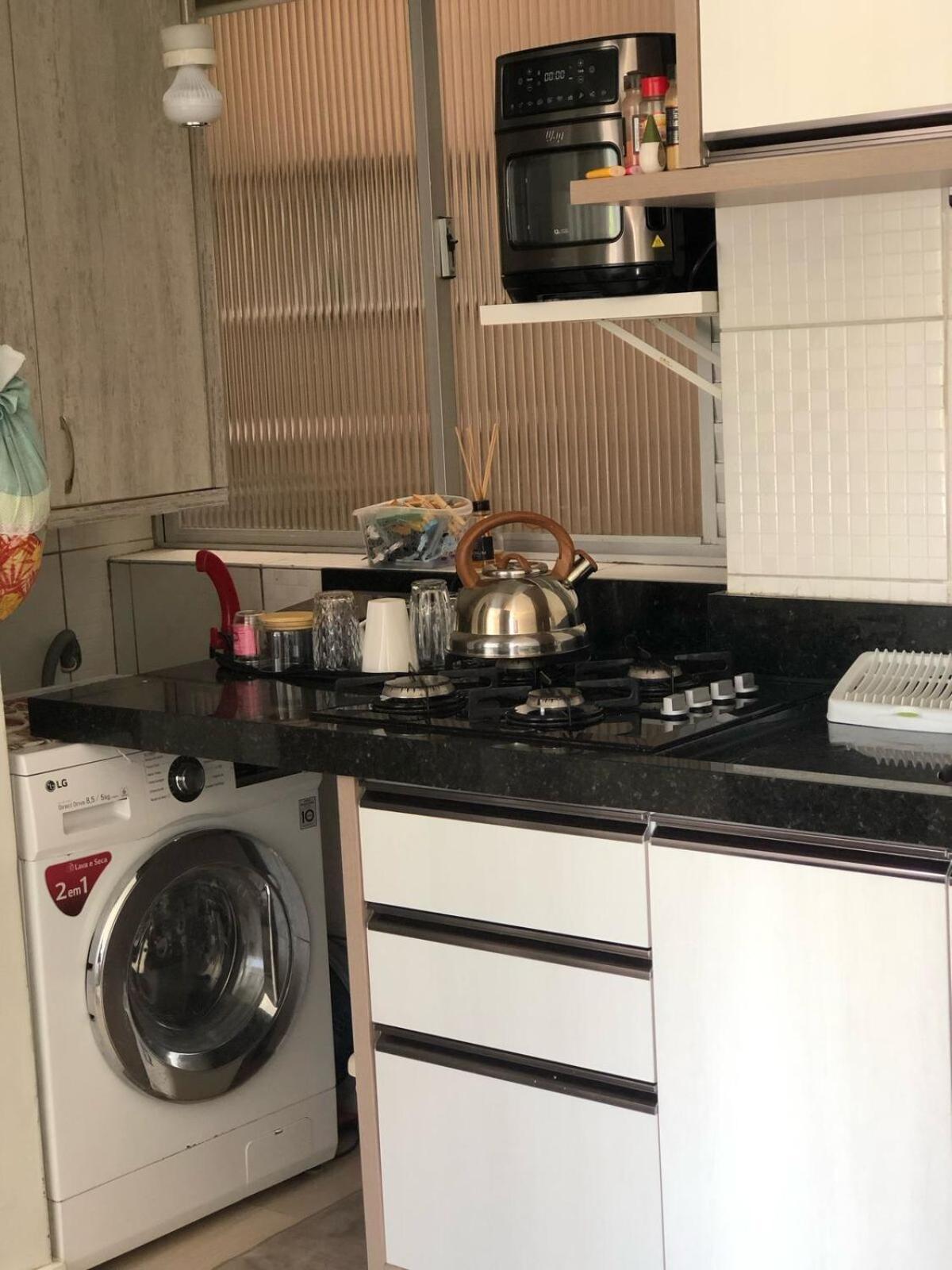 1 Bedroom Apto 4 People 650 Meters From Camboriu Apartamento