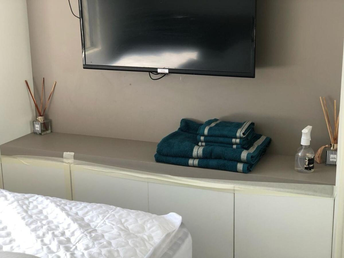 1 Bedroom Apto 4 People 650 Meters From Camboriu *